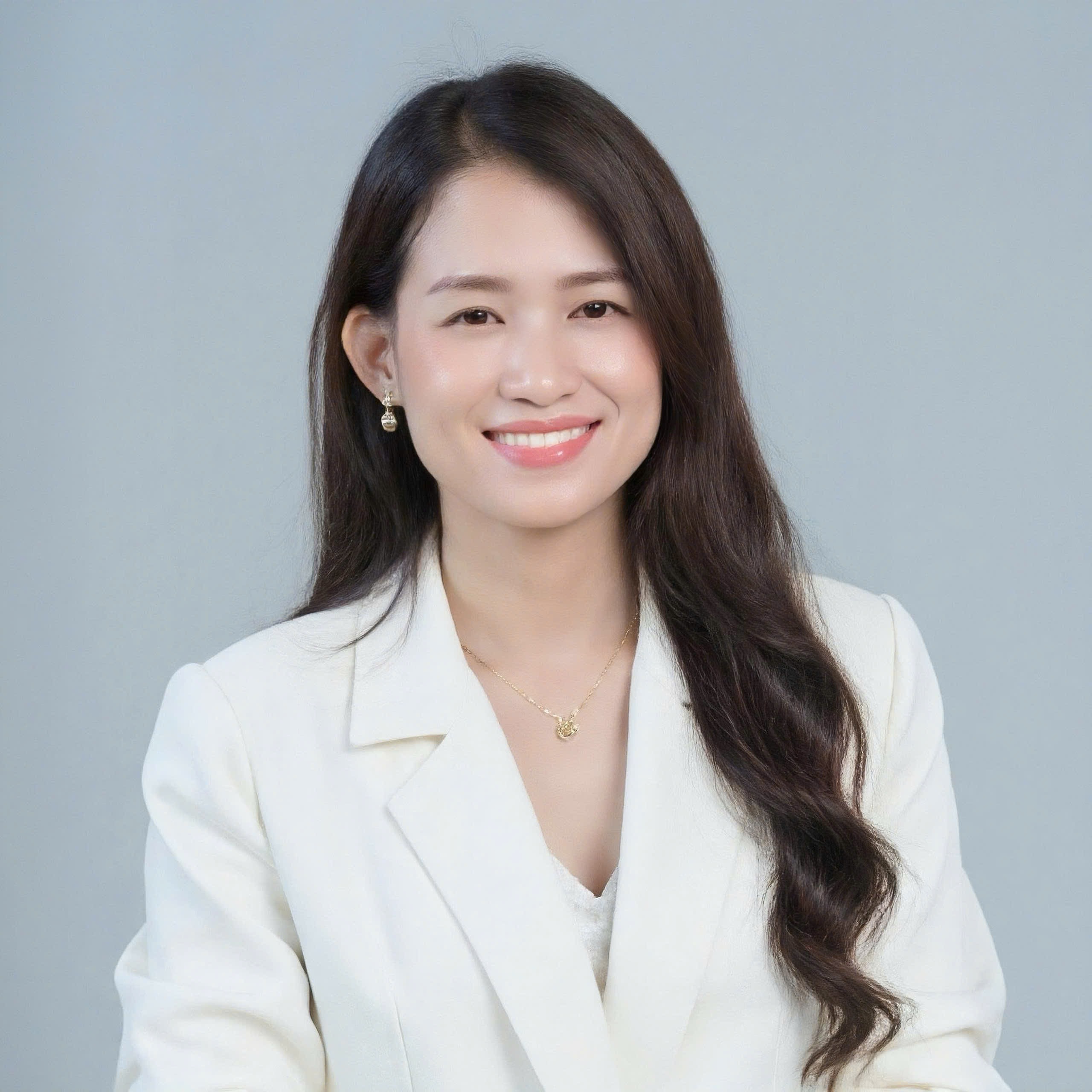 nguyen-tra-giang-la-ai